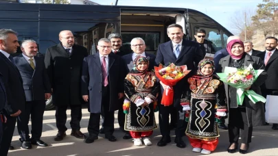 Bakan Bayraktar, Sivas’ın Hafik ilçesine tabii gaz verilmesi dolayısıyla düzenlenen törene katıldı: