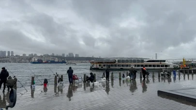 İstanbul’da sağanak aralıklarla etkili oluyor