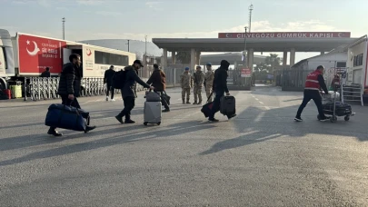 Suriyelilerin Hatay’daki sınır kapılarından ülkelerine dönüşü sürüyor