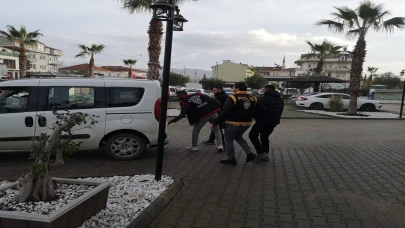 Fethiye’de gasp iddiasıyla 2 sanık tutuklandı