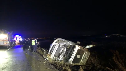 Çorum’da otomobilin devrilmesi sonucu 1 kişi öldü, 1 kişi yaralandı