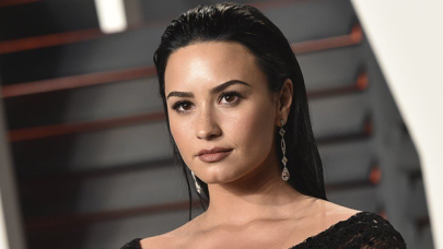 Demi Lovato iki kez cinsel istismara maruz kalmış