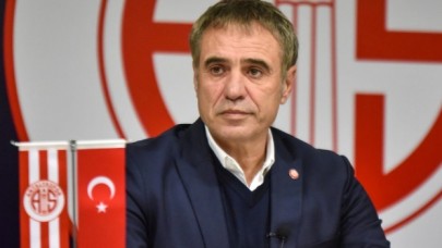 Ersun Yanal Antalyaspor'un 55 yıllık kulüp rekorunu kırdı!