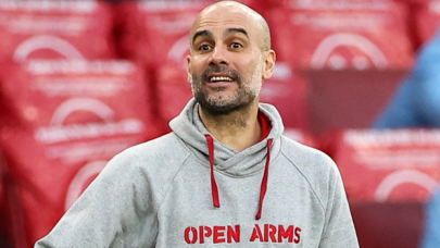 Guardiola'nın her maç giydiği kapüşonlunun sırrı ne?