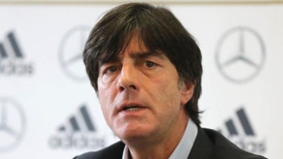 Löw Almanya'dan ayrılacağını açıkladı