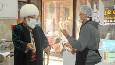 Temsili Nasreddin Hoca "mavi kategori" için maske, mesafe ve temizliğe dikkati çekti