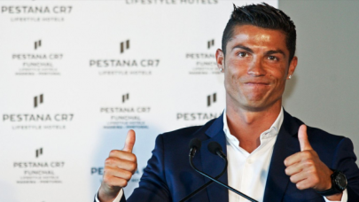 Cristiano Ronaldo, Instagram'da 300 milyon takipçili ilk insan oldu