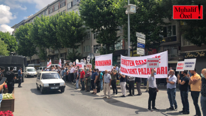 Semt pazarcıları belediye başkanını protesto etti: Ekmeğimizden elini çek