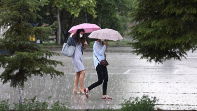 Meteoroloji'den İstanbul için sağanak yağış uyarısı