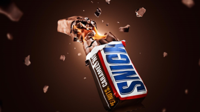 Snickers "homofobi" suçlamaları sonrası reklamını geri çekti!