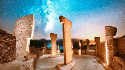 Göbeklitepe'deki Dikilitaş'ın küçültülmüş kopyası, BM'nin bahçesinde sergilenecek