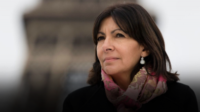 Paris Belediye Başkanı Anne Hidalgo, cumhurbaşkanlığı adaylığını açıkladı