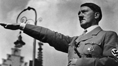 “Hitler’le seks” oyununa kullanıcılardan tepki