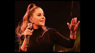 Merve Özbey, kızının doğum günü anısına Mardin'deki bir okula müzik atölyesi yaptırdı