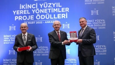 İkinci Yüzyıl Derneği Yerel Yönetimler Ödül Töreni bu akşam Ankara’da gerçekleştirildi