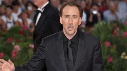 Nicolas Cage tanınmaz halde: 'Dracula' oldu