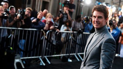 Tom Cruise filmlerinden ve stüdyolardan daha fazla kazanıyor