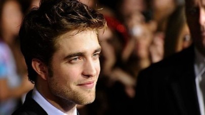 Twilight'ın yıldızı Robert Pattinson porno film çekeceğini açıkladı!