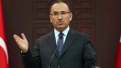 Adalet Bakanı Bekir Bozdağ Koronavirüs'e yakalandı