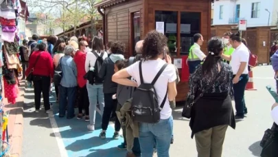 Büyükada'da yoğun kalabalık