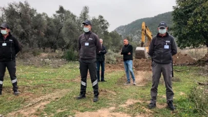 CHP'li vekiller: "Devletin koruması gereken zeytinleri vatandaş korumaya çalışıyor"