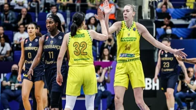 Fenerbahçe Safiport, Euroleague finalinde Sopron Basket'e mağlup oldu