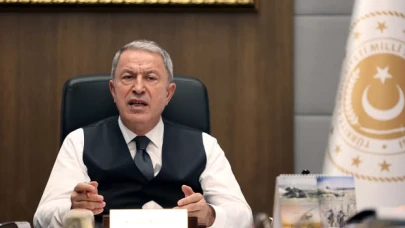 Hulusi Akar, Reznikov ile görüştü