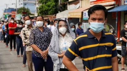 Kamboçya'da açık alanlarda maske zorunluluğu kaldırıldı