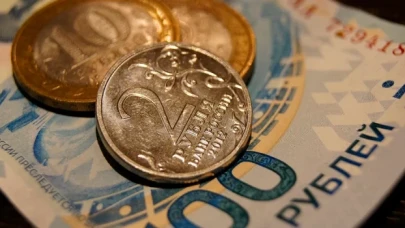 Ruble savaş öncesindeki seviyesine geri döndü