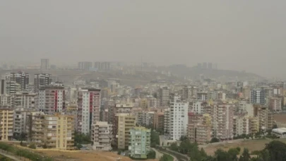 Şanlıurfa'da toz taşınımı hayatı olumsuz etkiliyor