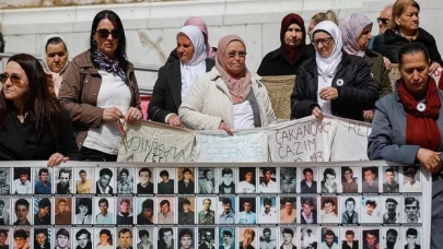 Saraybosna'da Srebrenitsa Soykırımı kurbanları anıldı