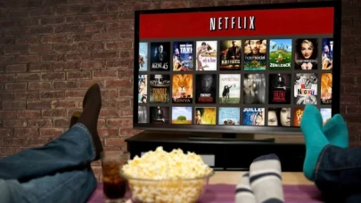 Uygun fiyatlı ve reklamlı yeni Netflix paketi geliyor!