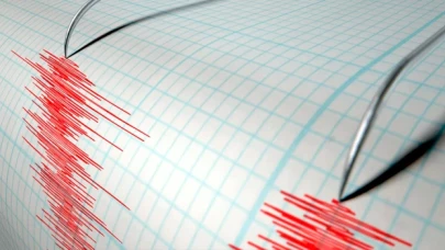 İzmir'de korkutan deprem!