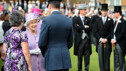 Kraliçe Elizabeth, bu yaz bahçe davetlerine de katılamayacak