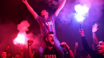 Trabzonspor taraftarı, şampiyonluğu İstanbul'da kutlayacak