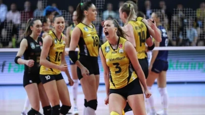 Vakıfbank, Sultanlar Ligi'nde şampiyon oldu