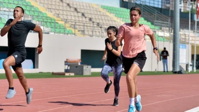 Antalya Muratpaşa Belediyesi'nden triatlon kursu