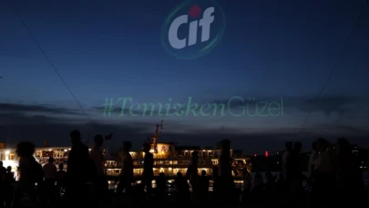 Cif, İstanbul Boğazı'nda 29 tondan fazla atık topladı