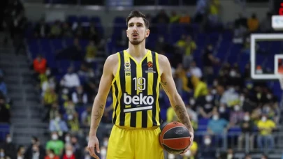 Fenerbahçe Beko-Anadolu Efes maçı ne zaman oynanacak? Saat kaçta, hangi kanalda? Yayın şifresiz mi olacak?