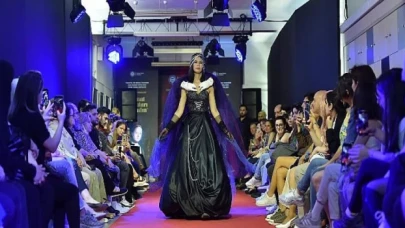 Tekstil ve Moda Tasarım öğrencilerinden unutulmayacak defile