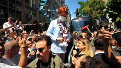 Bandırma'da konuşan Akşener: 'Türkiye'nin çözülemeyecek problemi yok'