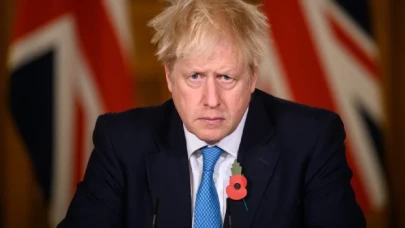 İngiltere basını: Boris Johnson istifa edecek