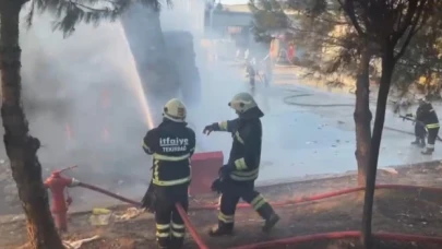 Tekirdağ’da kağıt fabrikasında yangın