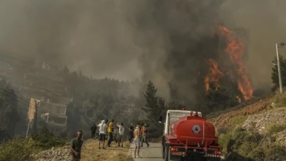 Yunanistan'da çok sayıda noktada orman yangını