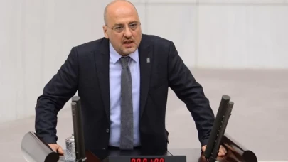 AK Parti Ahmet Şık’a 100 bin liralık tazminat davası açtı