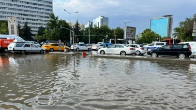 Ankara’da yarım saatte metrekareye 12 kilogram yağış