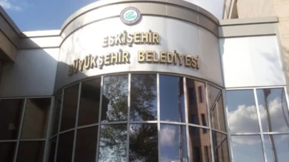 Eskişehir Büyükşehir Belediyesi'nde işçilerin maaşlarına yüzde 50 zam