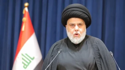 Irak'ta Şii lider Sadr, destekçilerine 1 saat içinde alandan çekilmeleri çağrısı yaptı