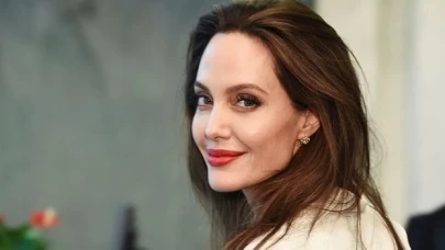 Angelina Jolie, sel felaketinin gerçekleştiği Pakistan’a gidiyor