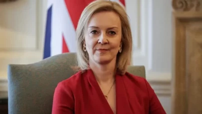 Britanya'nın yeni Başbakanı Liz Truss kimdir?